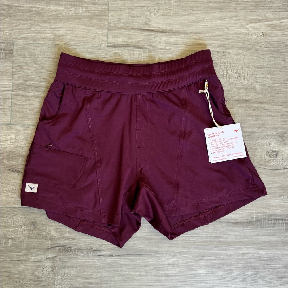 NWT Volo Terra Shorts